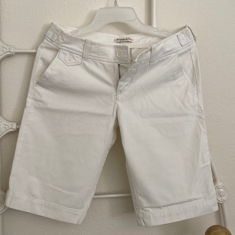 Abercrombie & Fitch Shorts SZ 4 White NWOT